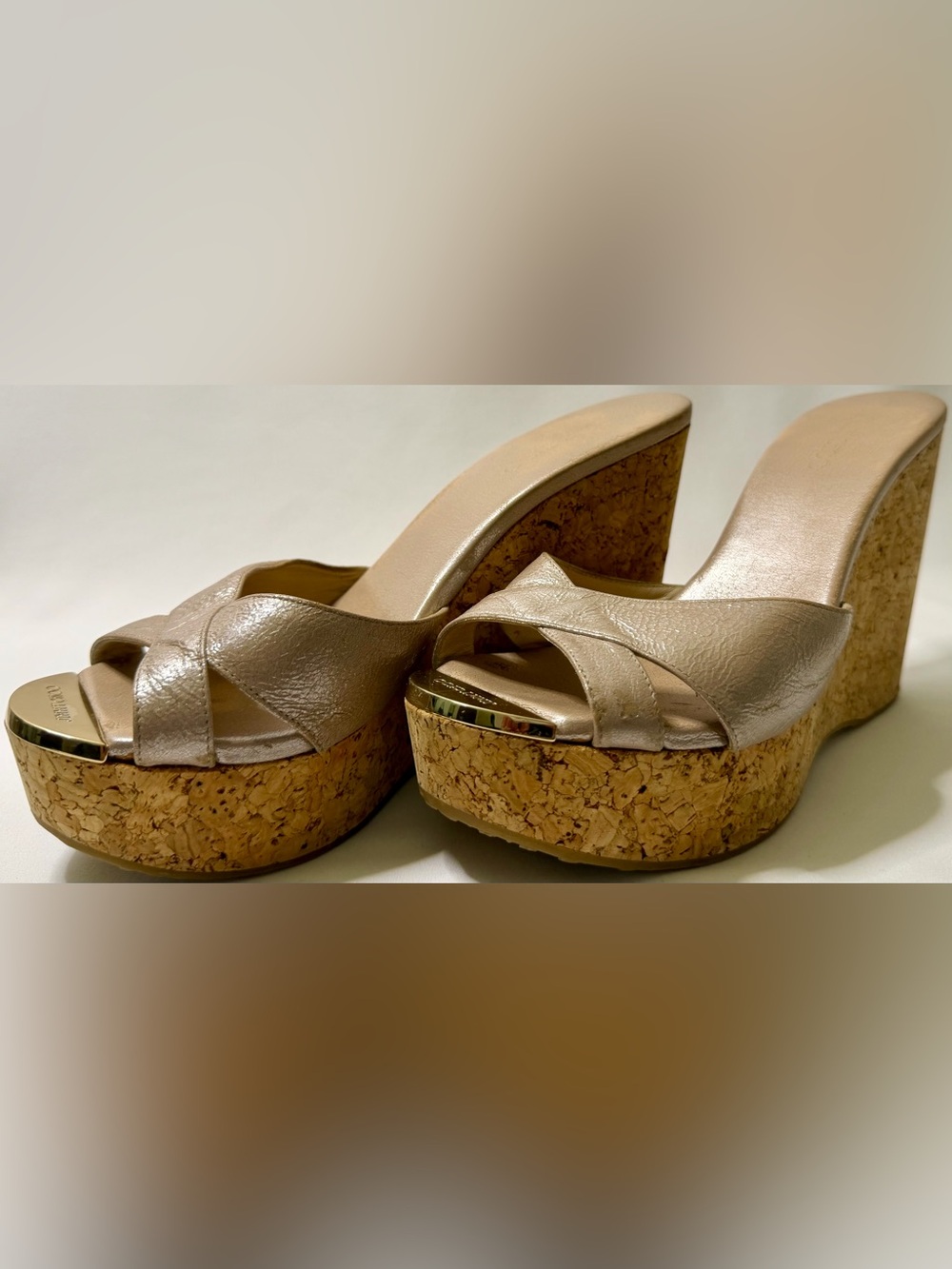 Jimmy Choo Metallic Rose Gold Leather Cork Wedge Sandals Size 38.5 - Picture 3 of 13